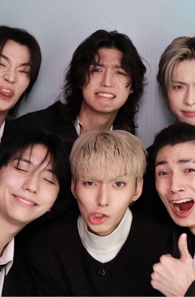 Gunil, Gaon, Junhan, Jooyeon, Ode, Jungsu